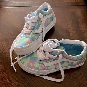 Girls Vans Sneakers